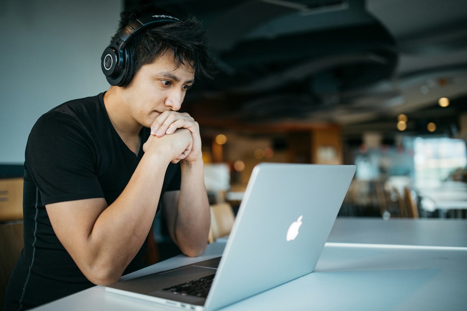 08 strategies to improve focus in online courses